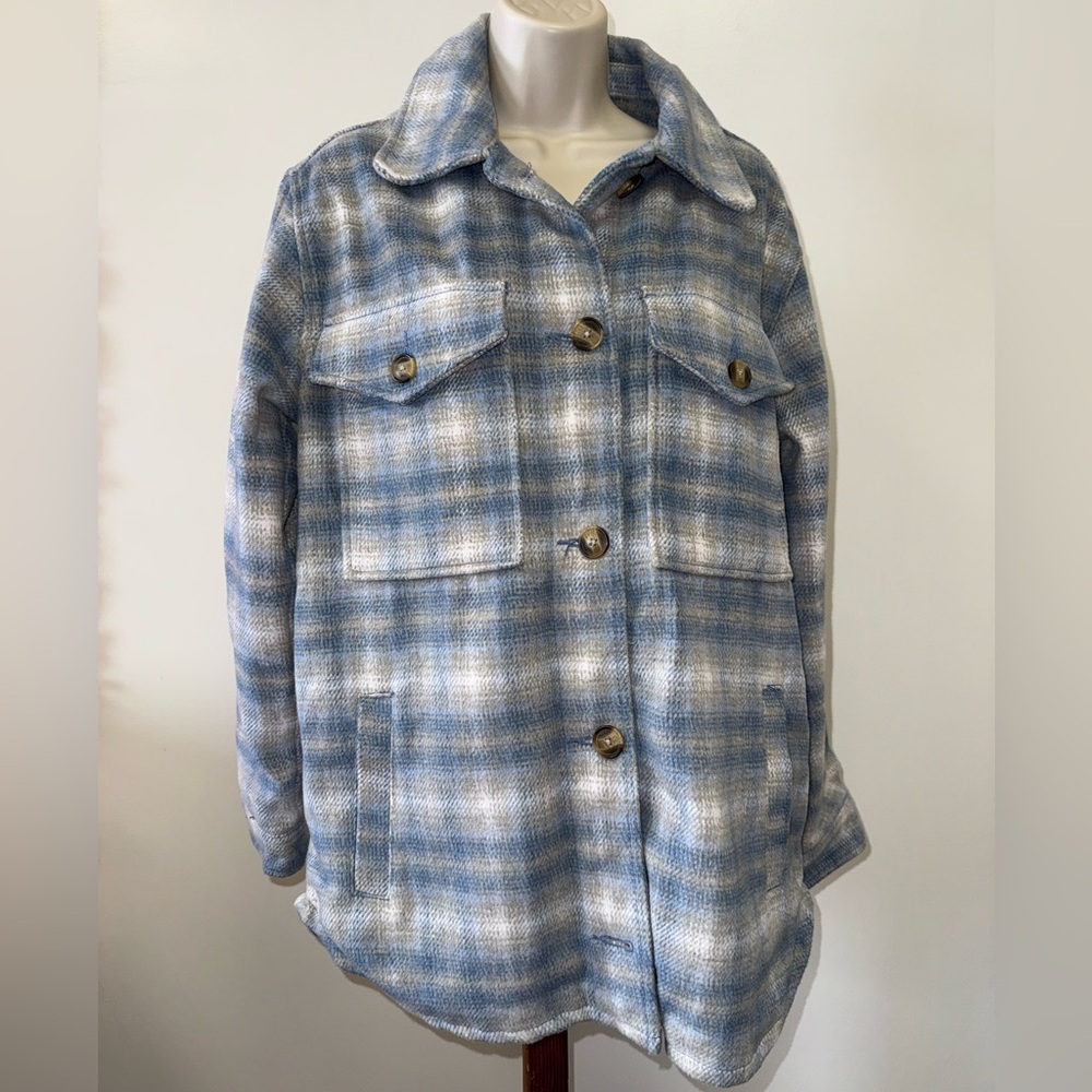 NWT American Eagle (XS) Brand New Blue Plaid Button Up Shacket Coat